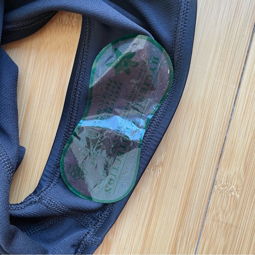 S O L D : Nike Epic Racerback One Piece Swimsuit - Picture 10 of 12